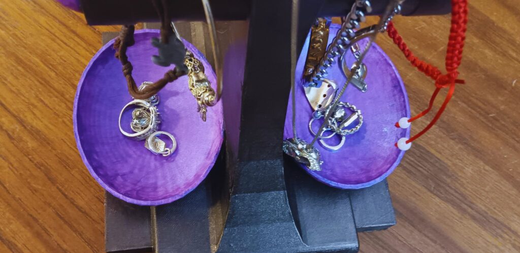 3d Printed Jewllery Stand 5