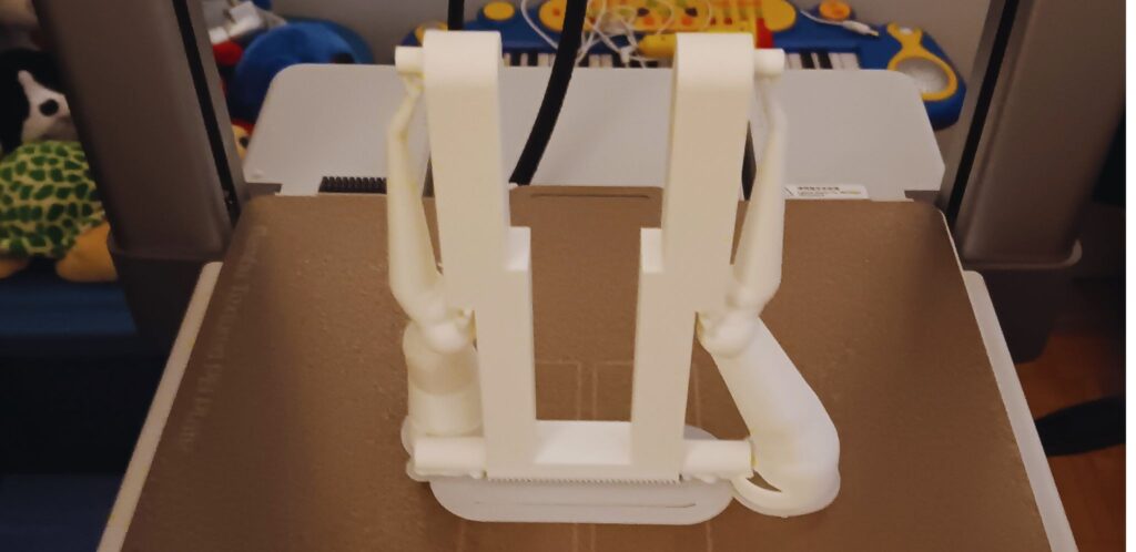 3d Printed Skull Tablet Stand 4 3d Printed Skull Tablet Stand 2