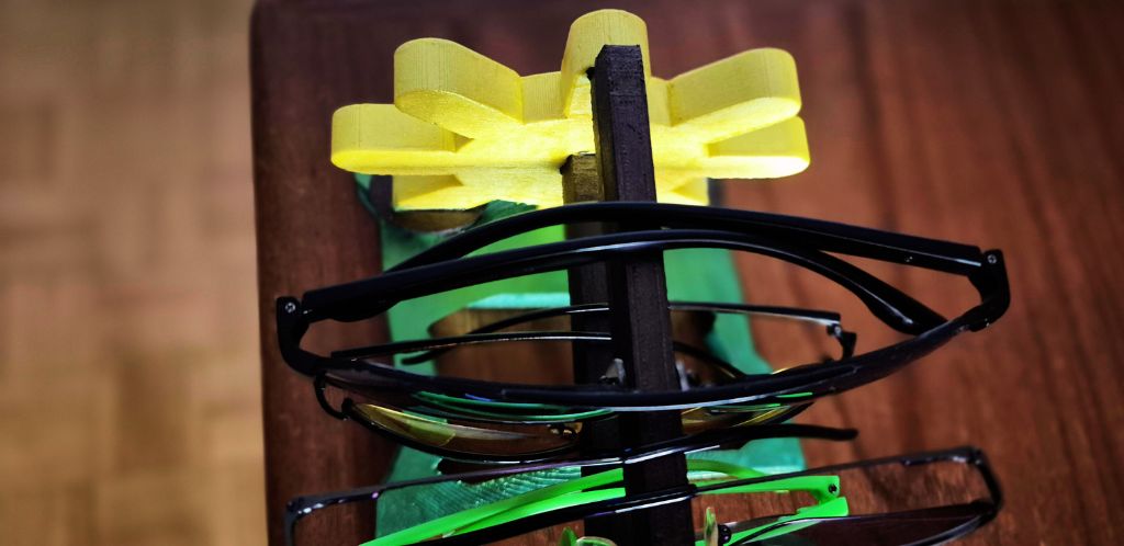 3d Printed Sun Glasses Holder 5 3d Printed Sun Glasses Holder 4